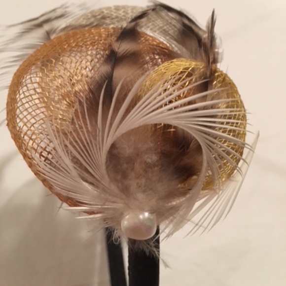NWOT Women\'s Headband Fascinator main image 4